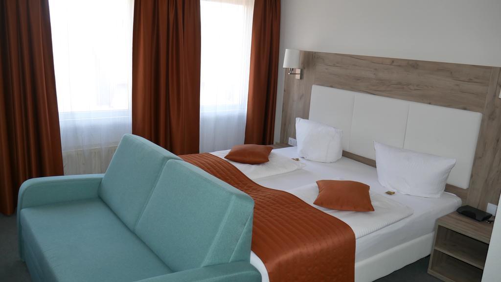 Komfort Hotel Ludwigsburg Exteriör bild